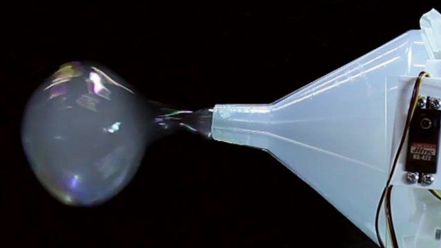 Bubble machine