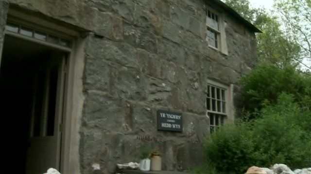 Adroddiad Dafydd Gwynn