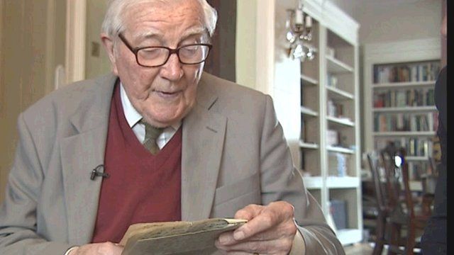 Bedford pacifist served as D-Day medic - BBC News