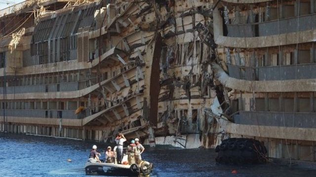 Costa Concordia wreck