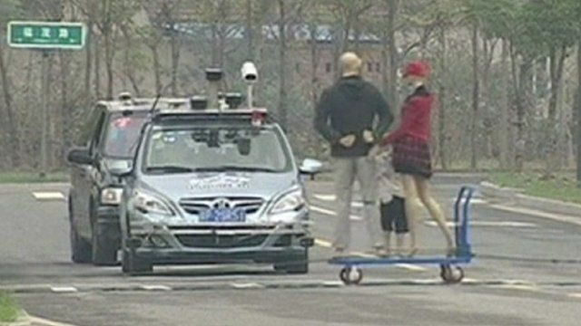 Driverless car on the competition circuit