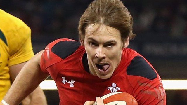 Liam Williams in action for Wales