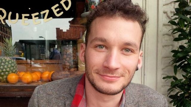 'Give HIV drugs to healthy gay men'