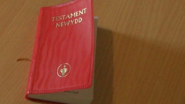 Testament newydd
