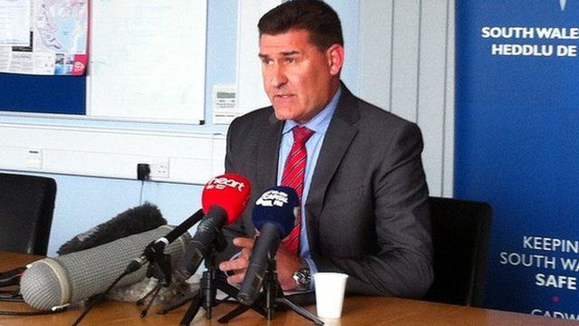 Det Supt Paul Hurley