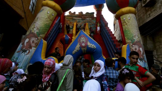 Irrfan Khan Agamanya Aktor Bollywood Dikecam Terkait Pernyataan Tentang Islam Bbc