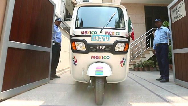 Rickshaw de la embajada de México en India 