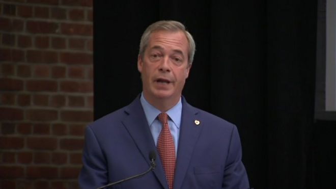 هاموند يرى بريكست من دون صفقة مدخلا إلى وضع بريطانيا تحت رحمة فرنسا اندبندنت عربية