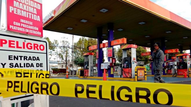 Quito, gasolinera