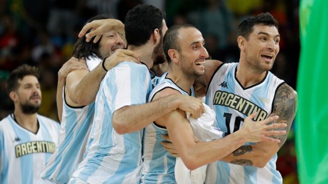 La selección argentina de baloncesto masculino.