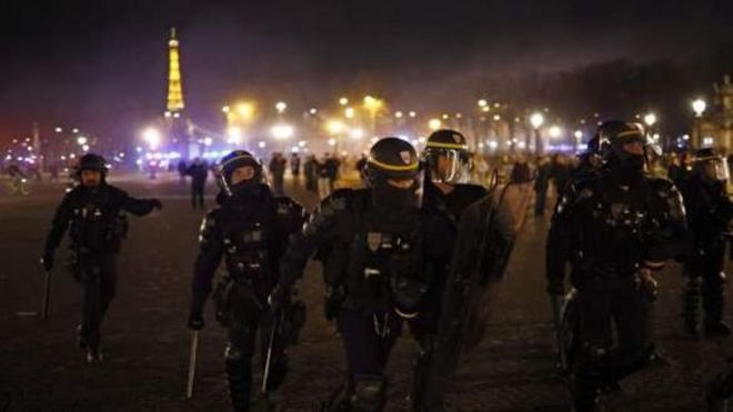 پلیس پاریس