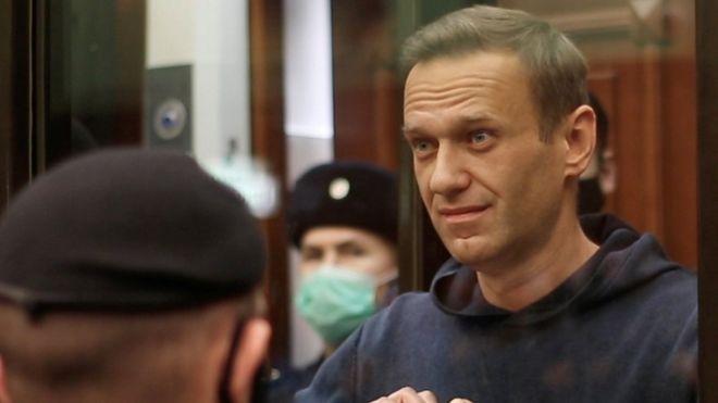 Алексей Навальный во вторник в московском суде