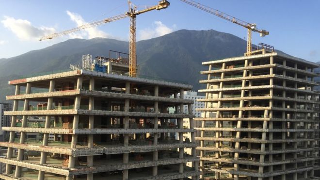 Obras.