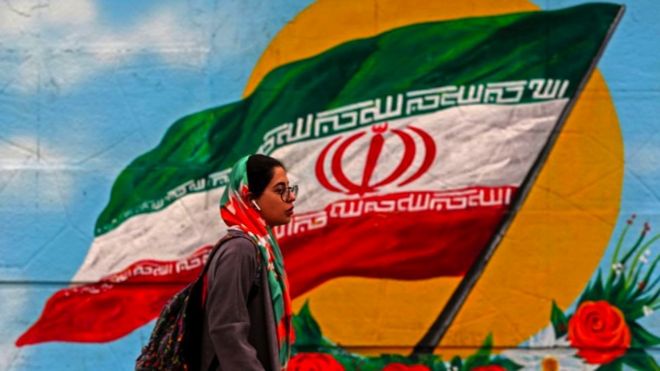 من يقف وراء "الهجمات" الغامضة في إيران؟