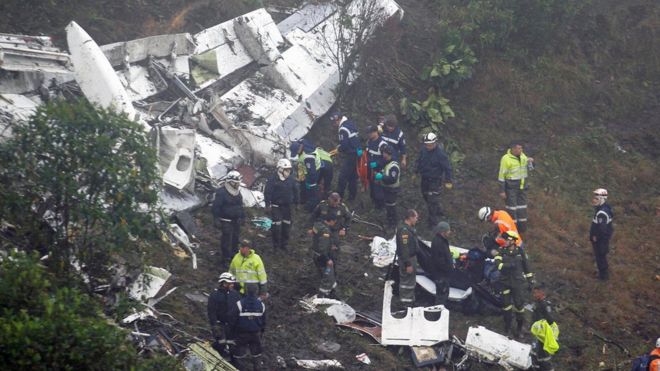 Pesawat jatuh di Medellin