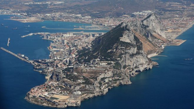 Воздушный выстрел из Гибралтара