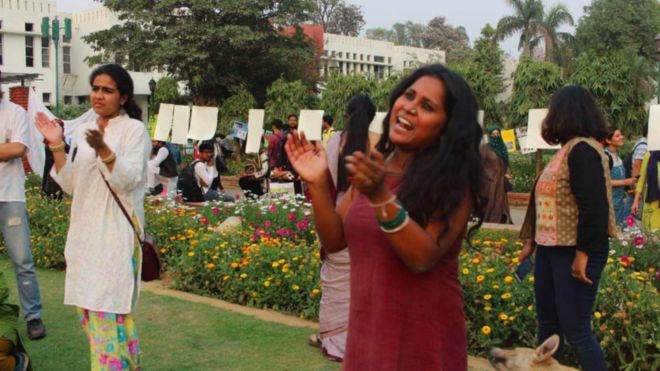 Devangana Kalita at a Pinjra Tod protest