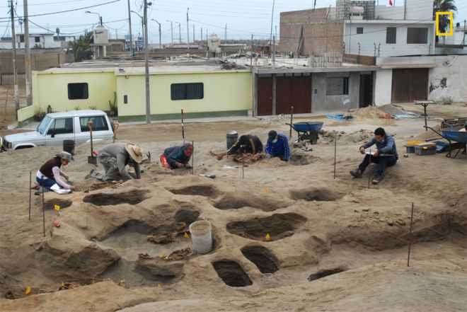 ExcavaciÃ³n donde se encontraron los cuerpos de los niÃ±os sacrificados por los ChimÃº.