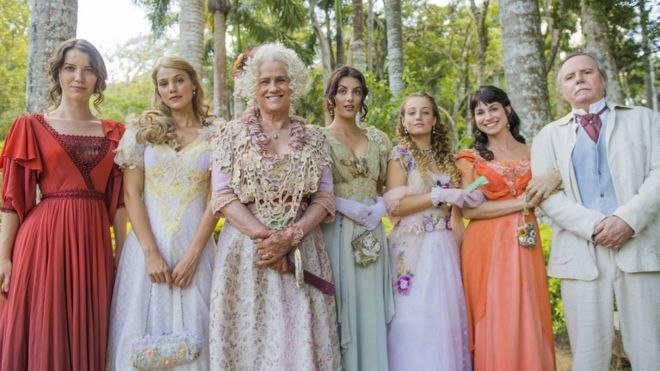 Пять дочерей семьи Бенедито в бразильской мыльной опере Orgulho e PaixA ? o
