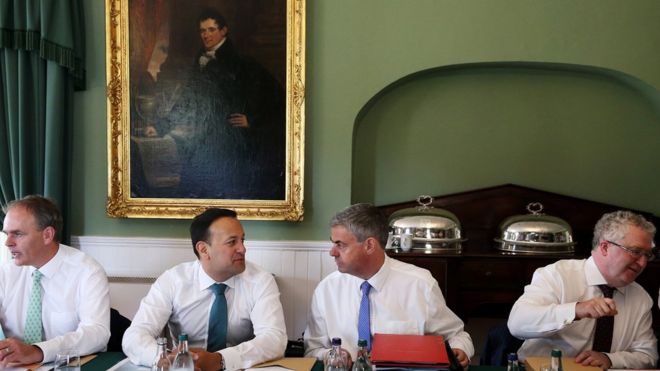 Ирландский кабинет встретился в Дерринэйн-Хаусе, графство Керри, чтобы обсудить подготовку к Брекситу