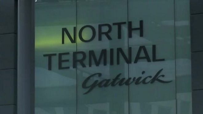 Знак на северном терминале Гатвика