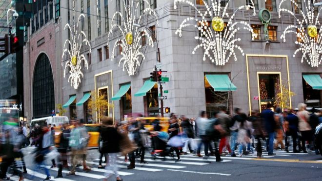 Покупатели в США, за пределами Tiffany & Co