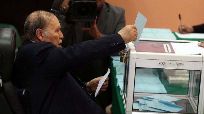 A dix mois des élections le président Bouteflika annule plusieurs mesures contenues dans la loi des finances
