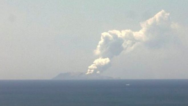 Fumaça sobre a White Island