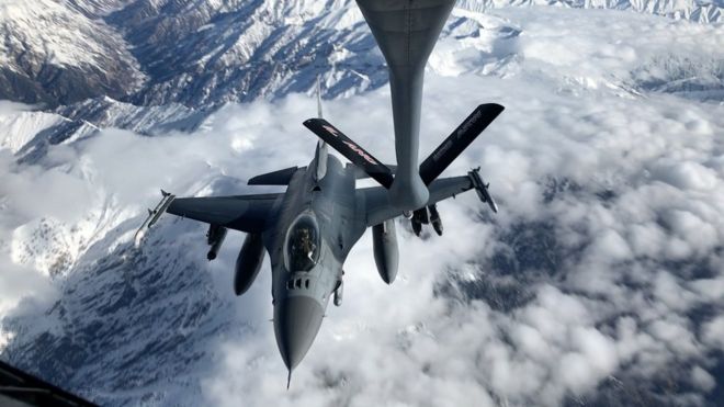 Военный самолет США над Афганистаном