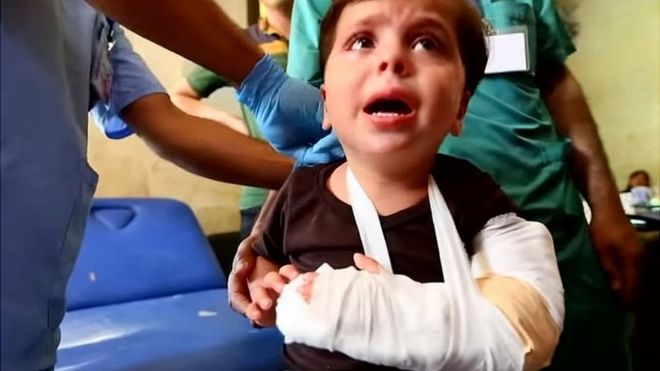 Niño en un hospital clandestino.