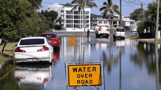 Затопленная дорога на Голд-Кост, Квинсленд