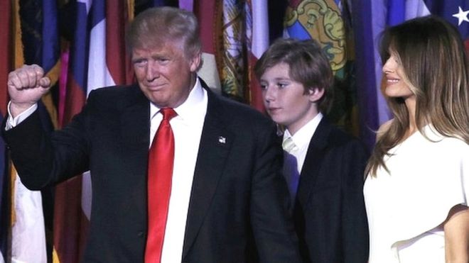 Trump y su esposa