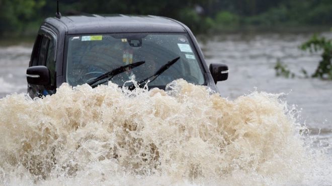 இலங்கையில் கடும் காற்று, மழை - உயிரிழப்பு 8ஆக அதிகரிப்பு