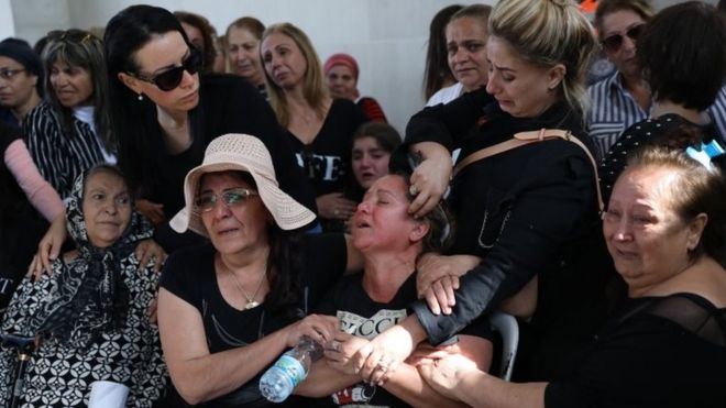 Семья израильских пострадавших скорбит на похоронах