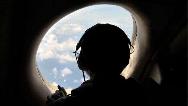A US pilot looks for the crashed EgyptAir plane