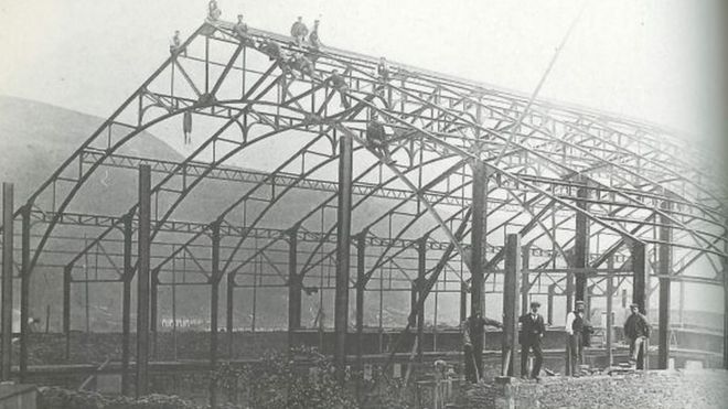 Строительные работы на павильоне 1902 года