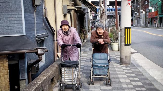 اليابان تتغير: مسنون وأجانب أكثر