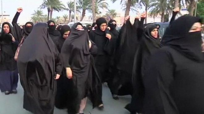 Women in Bahrain marching over death of Sheikh Nimr al-Nimr