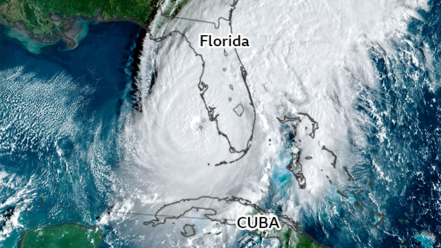 Imágen satelital del paso del huracán Ian por Florida.