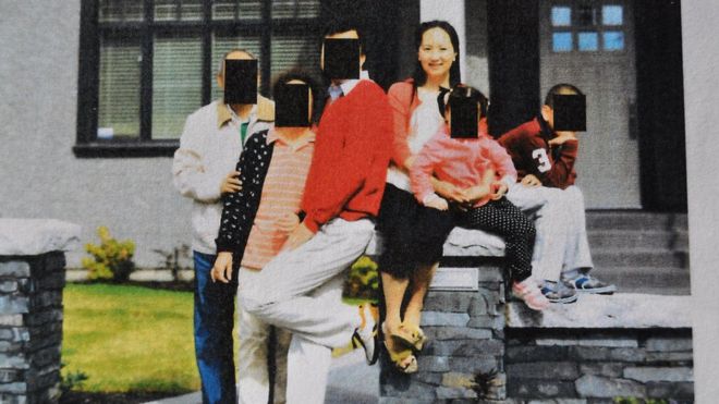 Мэн Ваньчжоу семейное фото