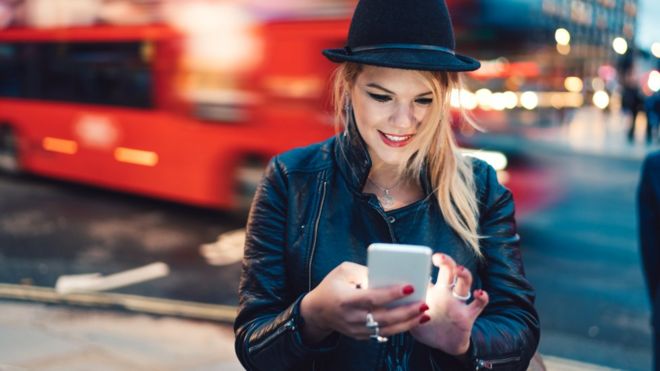 Рост популярности таких приложений для знакомств, как Tinder, может произвести впечатление, что сексуальная жизнь других гораздо интереснее, чем ваша собственная