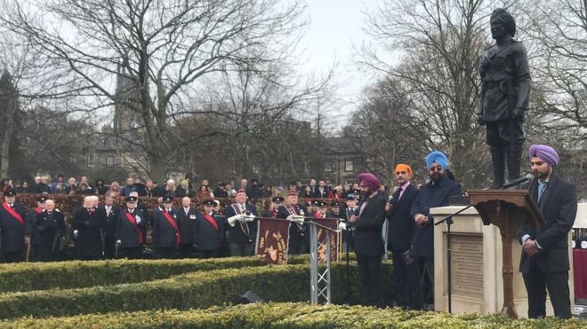 Huddersfield Sikh Soldier Statue Unveiled In Greenhead Park