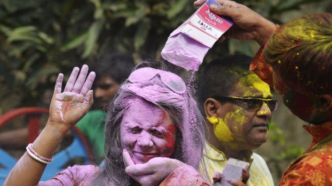 ஹோலி - HOLI