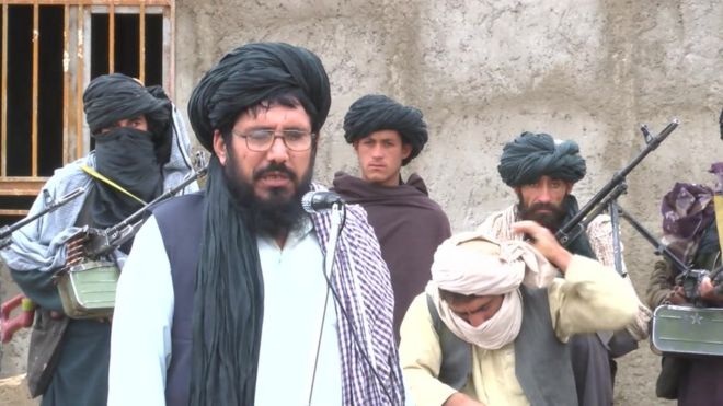 Мулла Расул обращается к бойцам Талибана на встрече в Фарах
