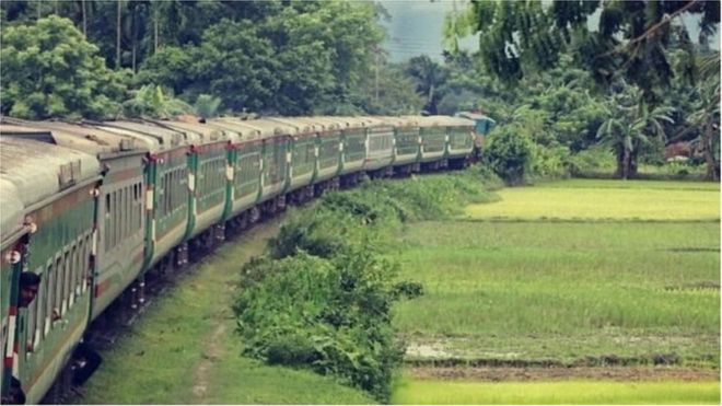 বাংলাদেশ ও ভারতের মধ্যে বেশ কয়েকটি সীমান্তের রেল সংযোগ চালু করার কাজ চলছে