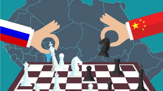 Gráfica con dos manos jugando ajedrez y el mapa de África en el fondo