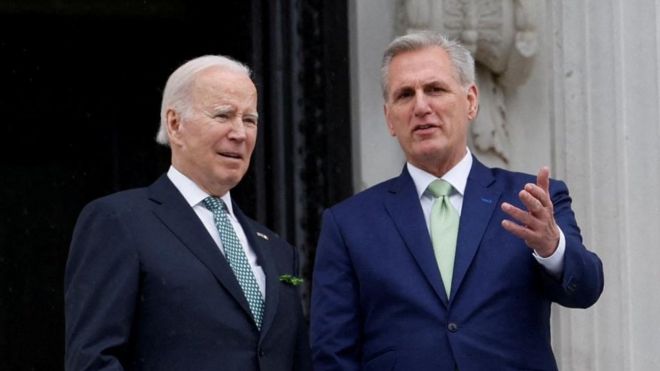 President Joe Biden (left) with House Speaker Kevin McCarthy