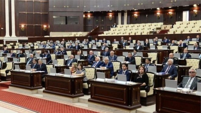 Məbuatı susdurmaq "cəhdləri"...