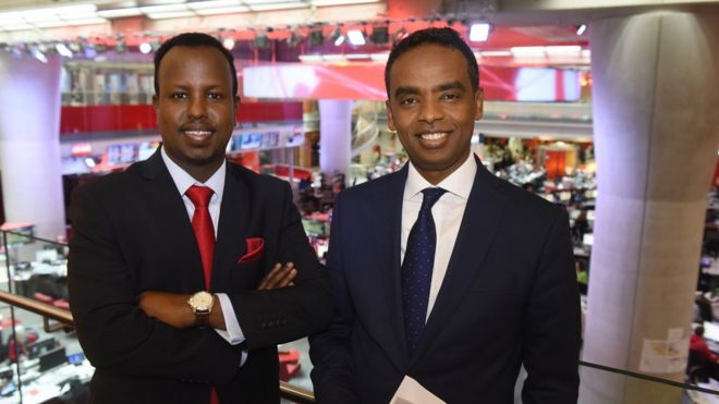 Farxaan Maxamed Jimcaale(midig) iyo Cabdiraxmaan Bidhaan Daahir (bidix)