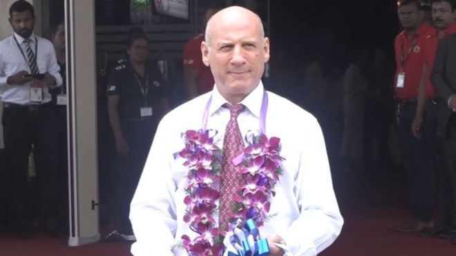 லுவிஸ் எலன்